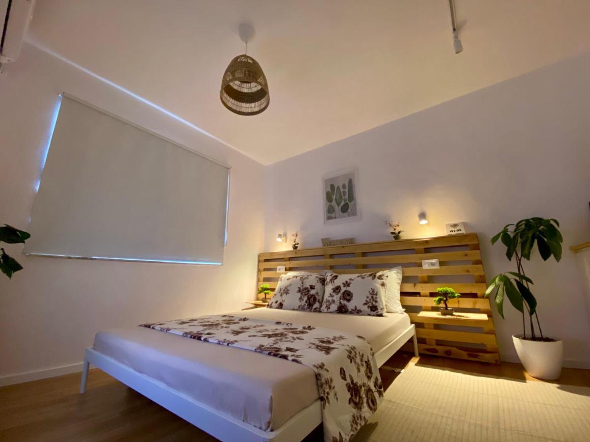 Lucas Central Oasis Studios Tirana Exterior photo